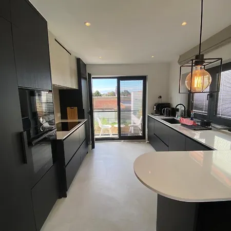 - Lovely 3 Bedrooms In The Center * Knokke-Heist