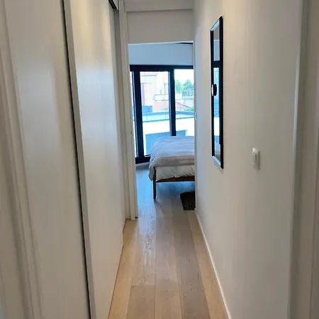 - Lovely 3 Bedrooms In The Center